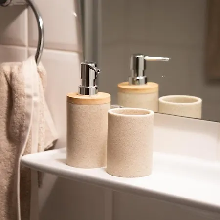 With Fireplace In Altenmarkt דירה