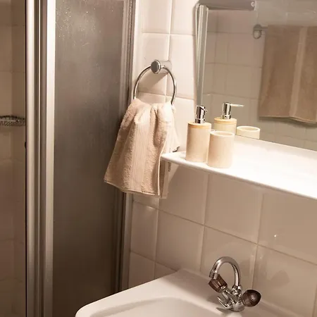 דירה With Fireplace In Altenmarkt